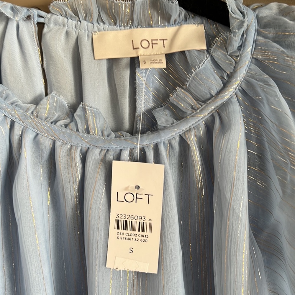 LOFT Shimmer Ruffle Shell - Picture 5 of 5